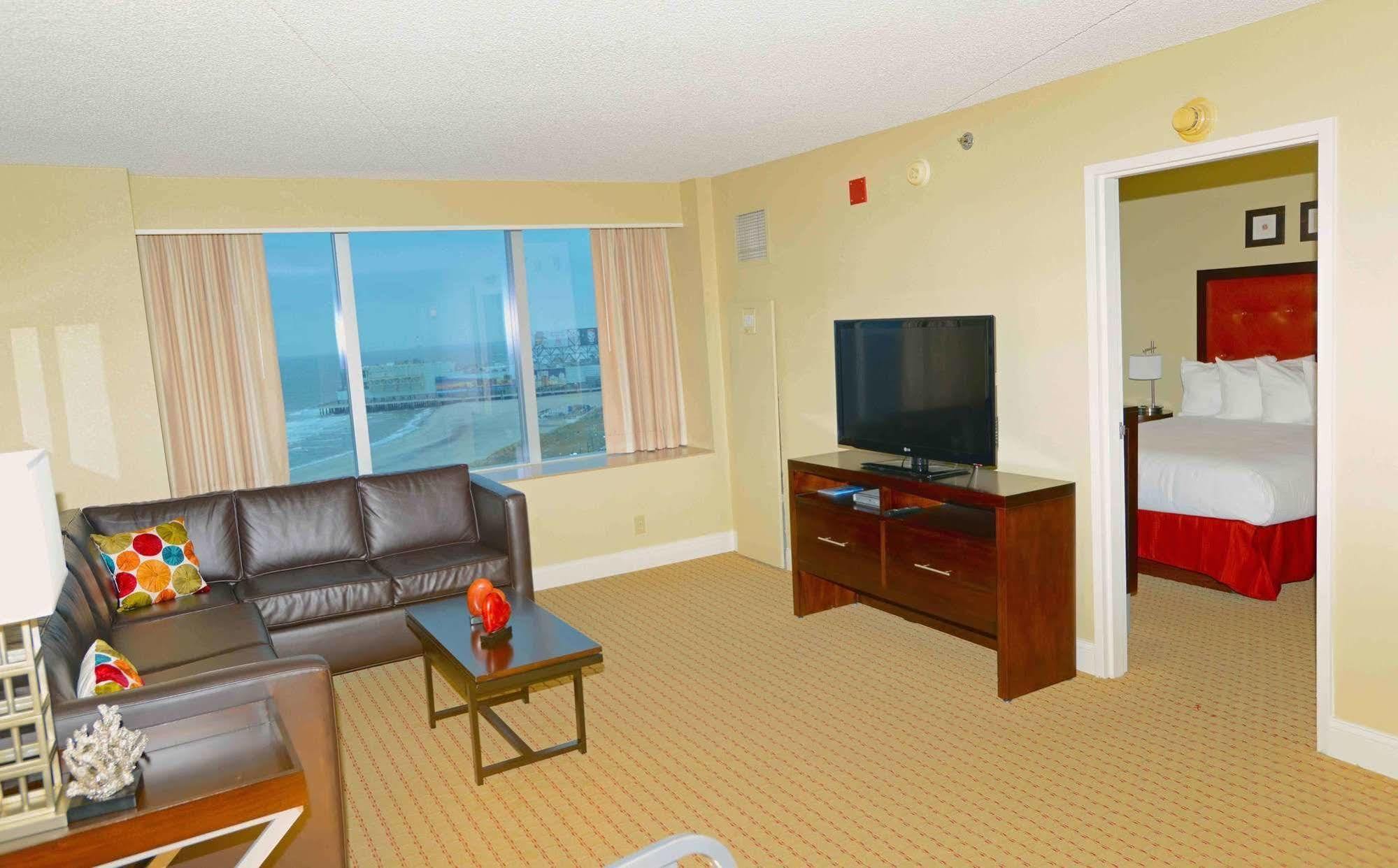 Boardwalk Resorts At Atlantic Palace Атлантик Сити Екстериор снимка